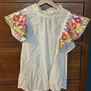 THML embroidered puff sleeve blouse, size xs